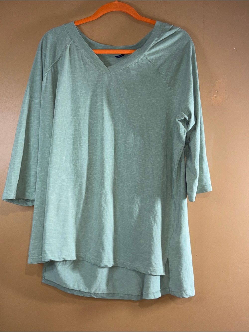 HC822 Isaac Mizrahi Green 3/4-Sleeve Knit Top w/ Longer Back Size  1X